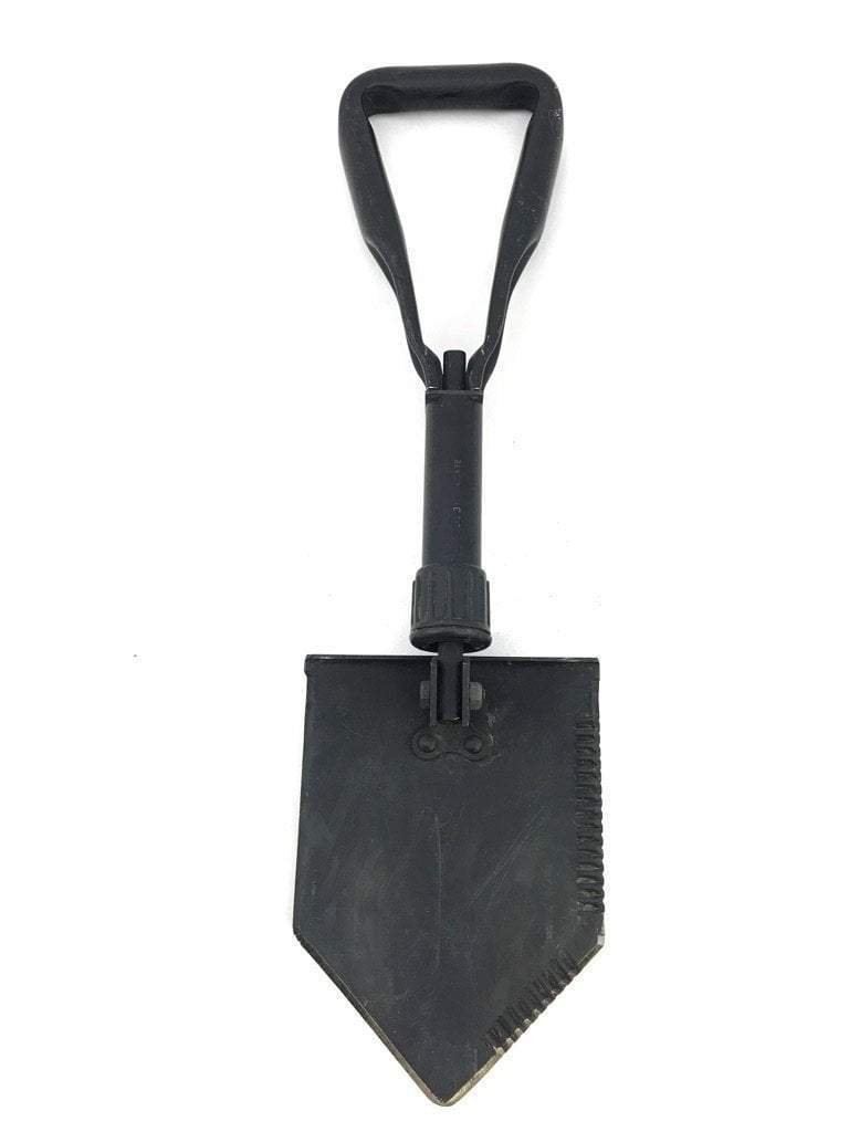 ENTRENCHING TOOL