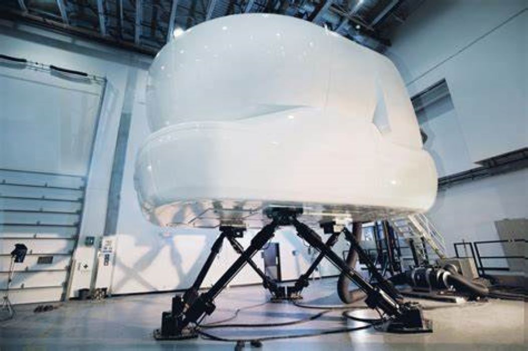 COMBAT VEHICLE SIMULATOR