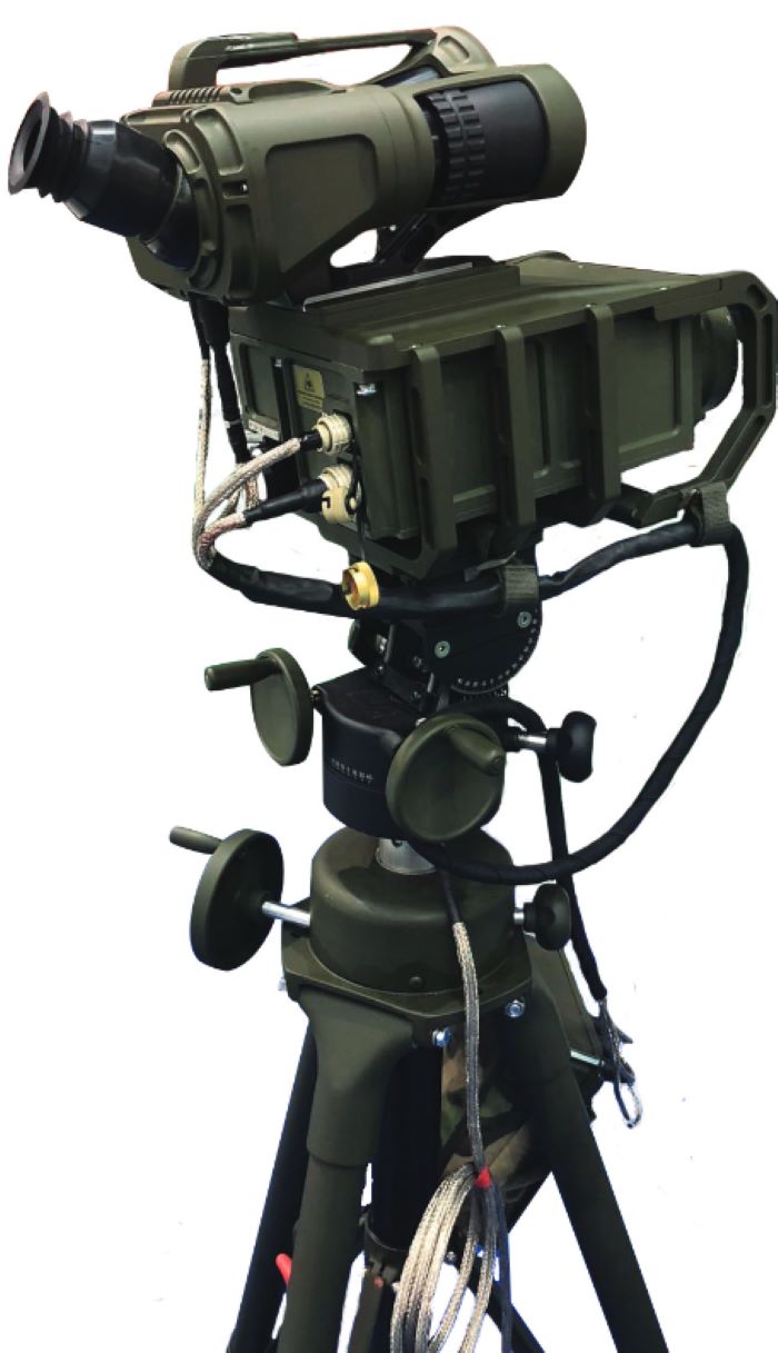 LASER TARGET LOCATOR