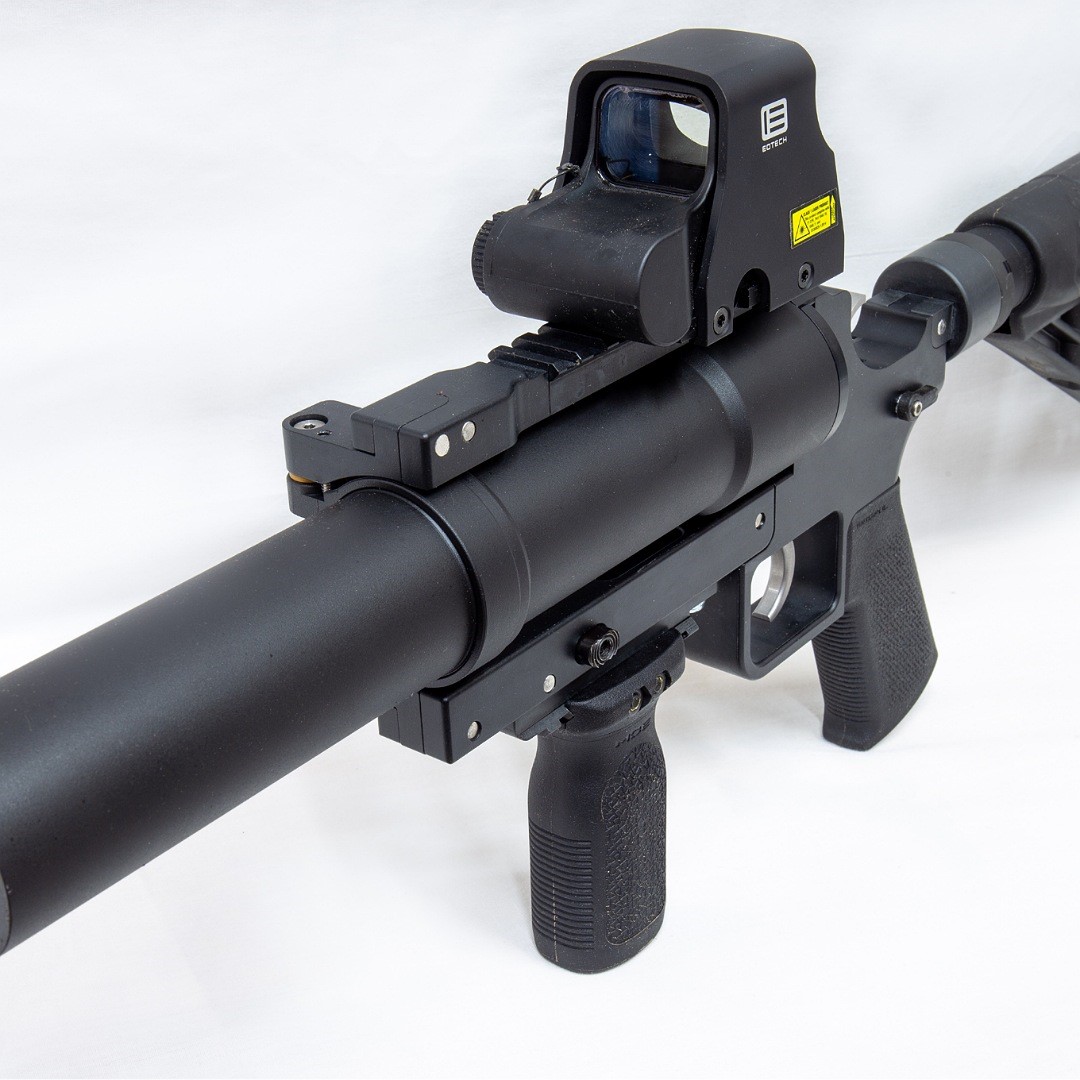 SIDE LOAD GRENADE LAUNCHER