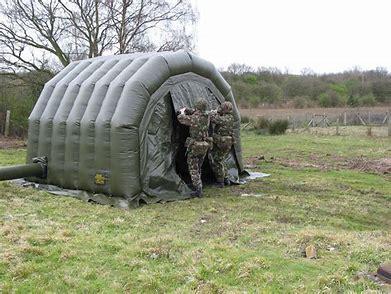 INFLATABLE TENT